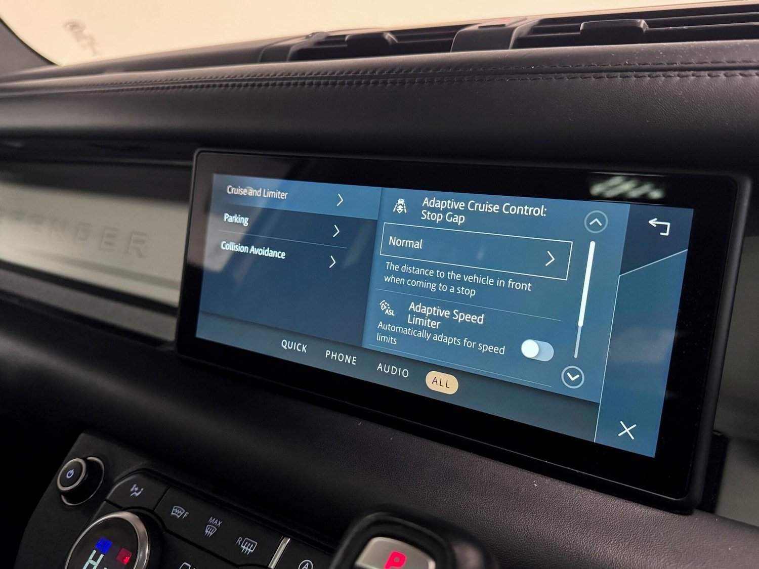 Used Land Rover Defender 110 for sale - 77029726: Photo 48