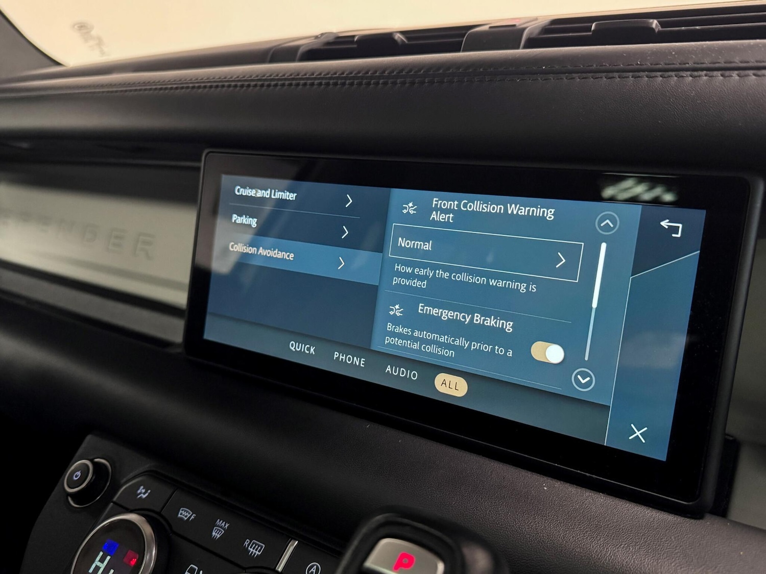 Used Land Rover Defender 110 for sale - 77029726: Photo 51