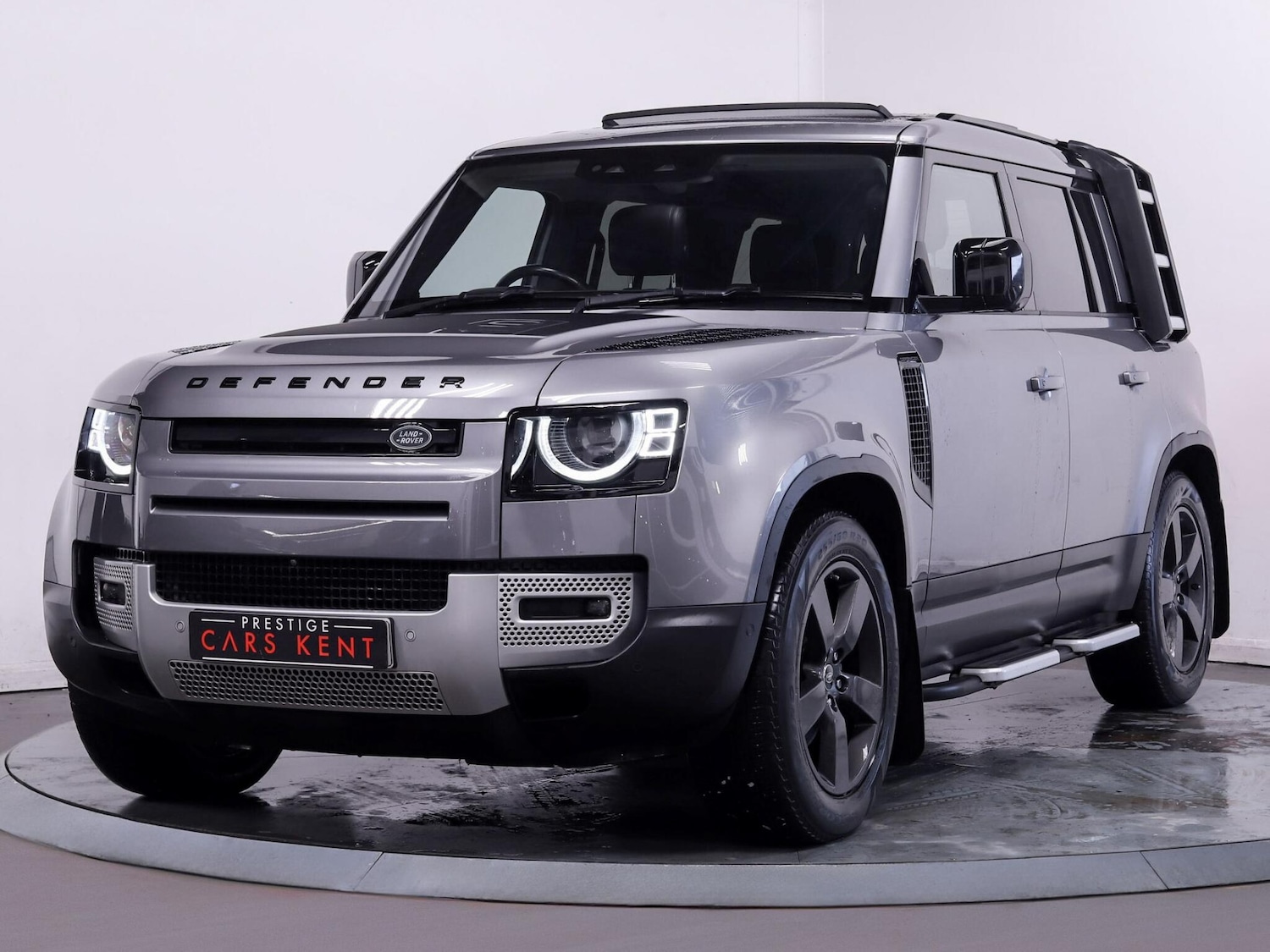 Used Land Rover Defender 110 for sale - 77029726: Photo 6