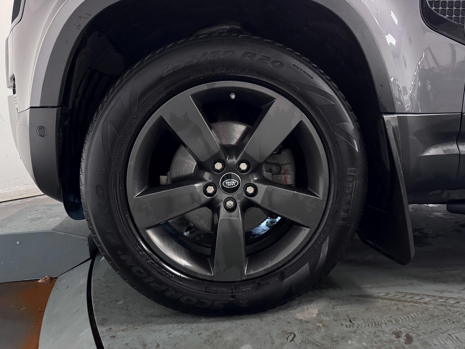 Used Land Rover Defender 110 for sale - 77029726: Photo 61