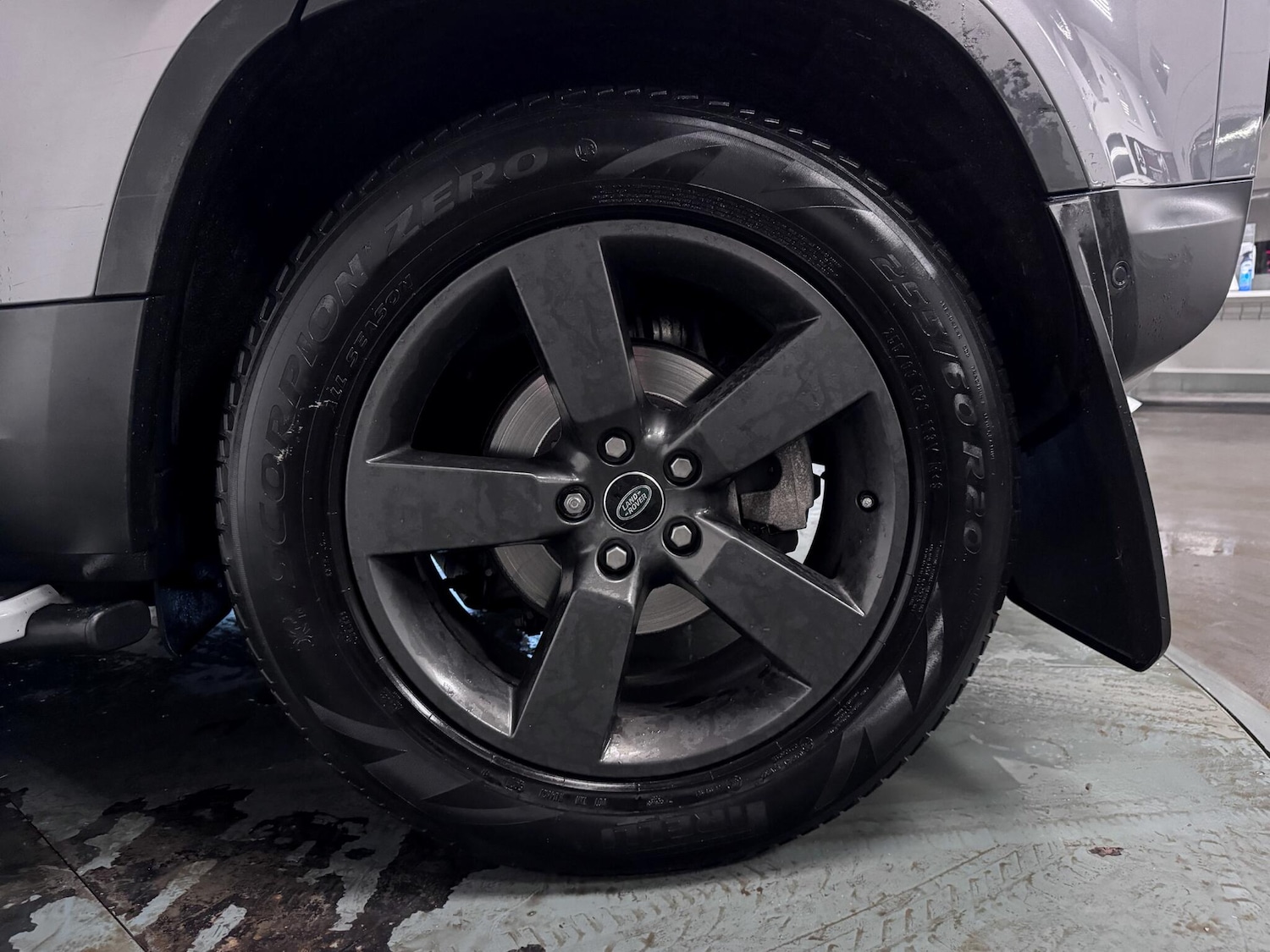 Used Land Rover Defender 110 for sale - 77029726: Photo 62