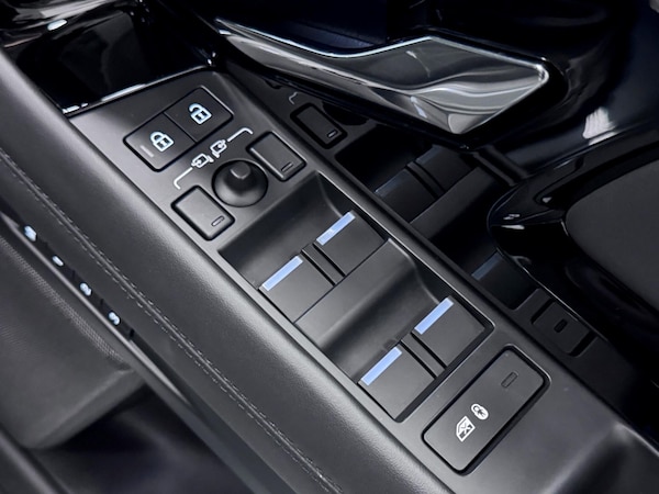 Used Land Rover Range Rover Evoque 2023 for sale - 75588508: Photo 18