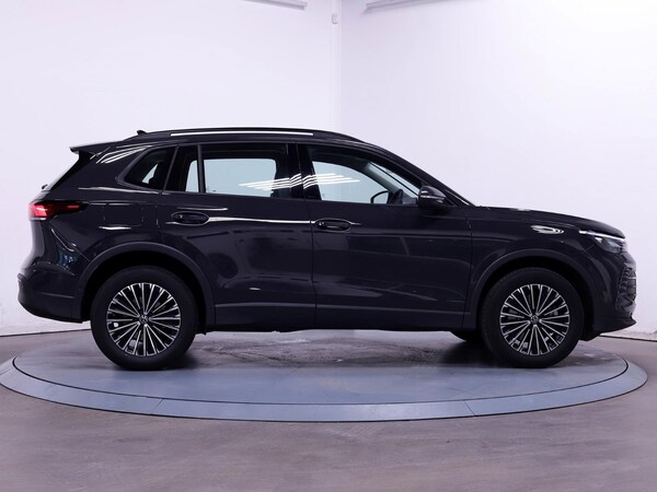 Used Volkswagen Tiguan 2025 for sale - 74862411: Photo 8