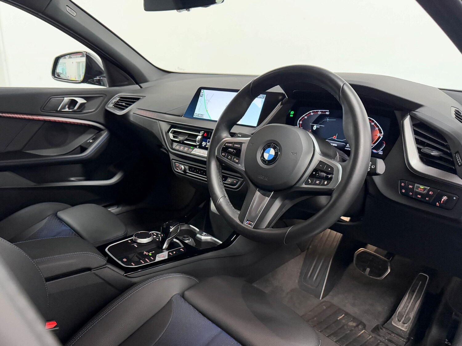 Used BMW 1 Series 2024 for sale - 76188437: Photo 19