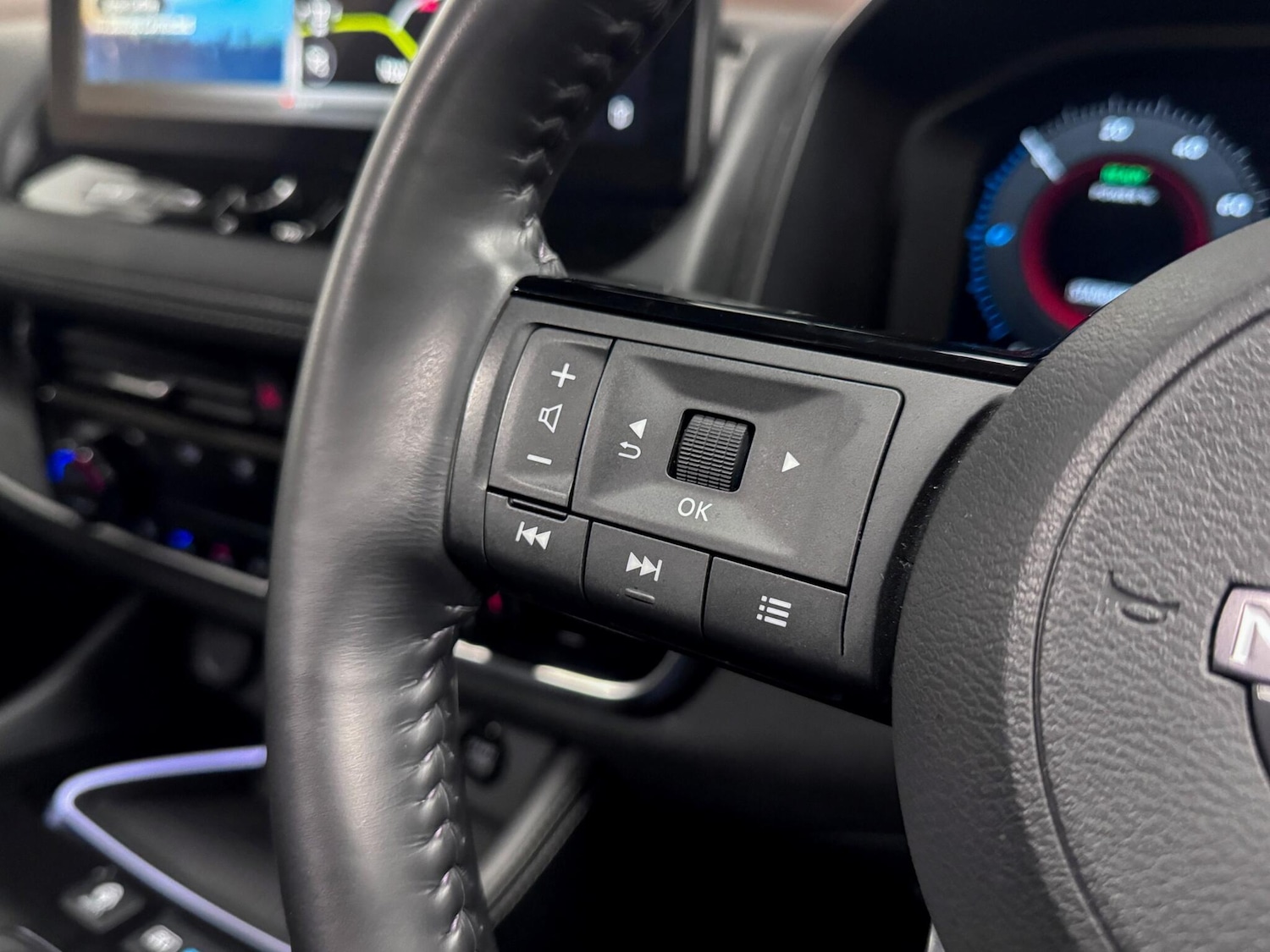 Used Nissan X-Trail 2022 for sale - 77131605: Photo 40