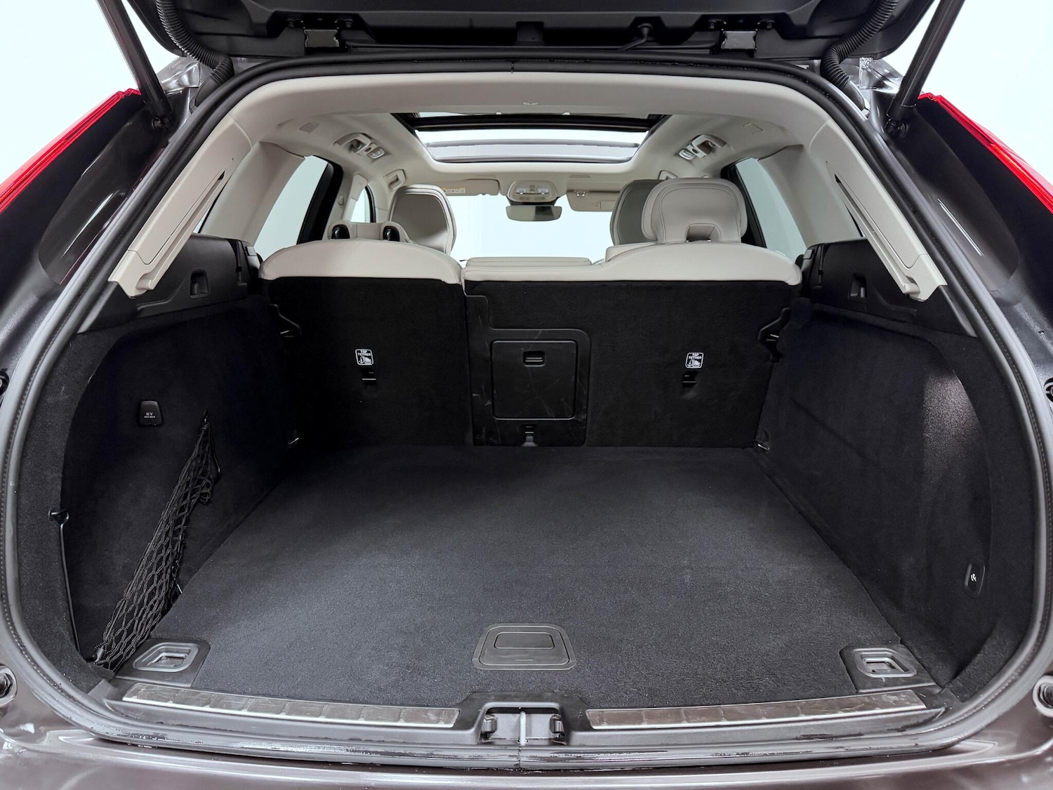 Used Volvo XC60 2024 for sale - 76072349: Photo 12