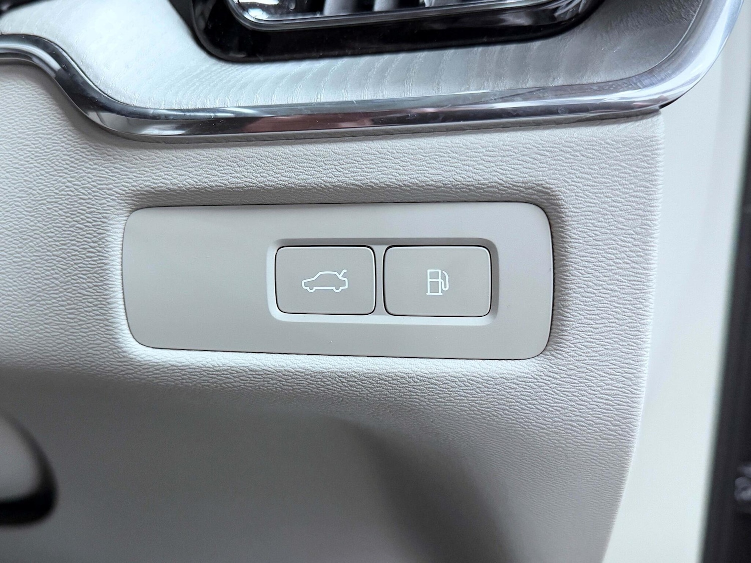 Used Volvo XC60 2024 for sale - 76072349: Photo 21