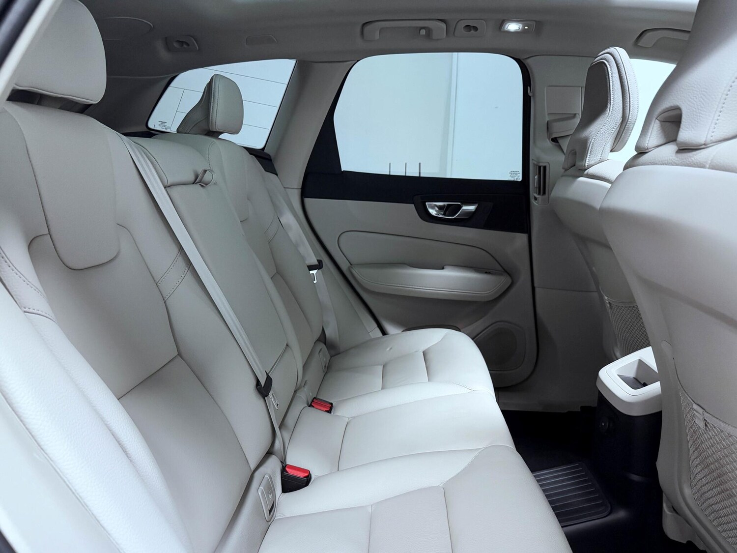 Used Volvo XC60 2024 for sale - 76072349: Photo 29