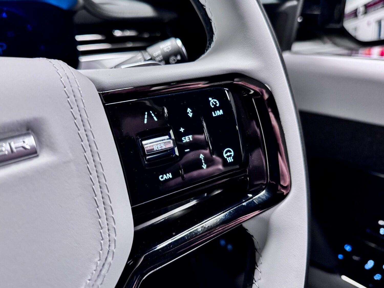 Used Land Rover Range Rover Sport 2023 for sale - 77376180: Photo 41