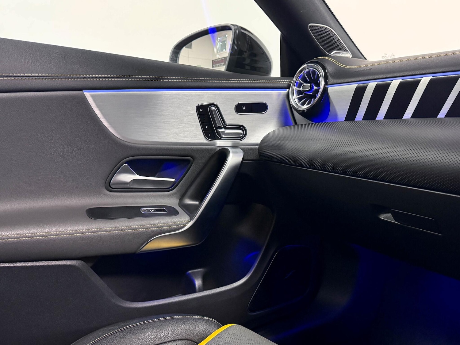 Used Mercedes-Benz CLA 2021 for sale - 76632819: Photo 31