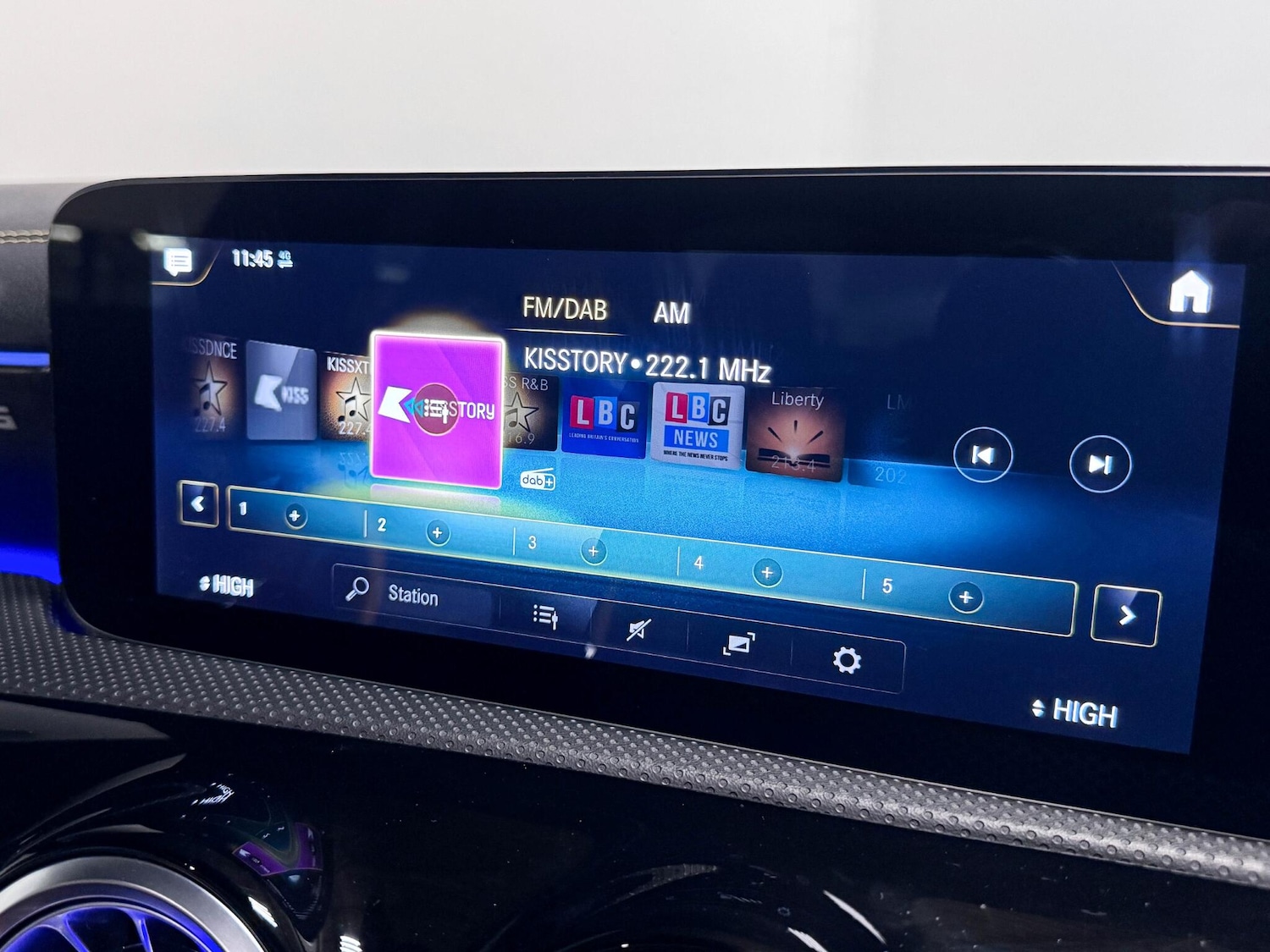 Used Mercedes-Benz CLA 2021 for sale - 76632819: Photo 45