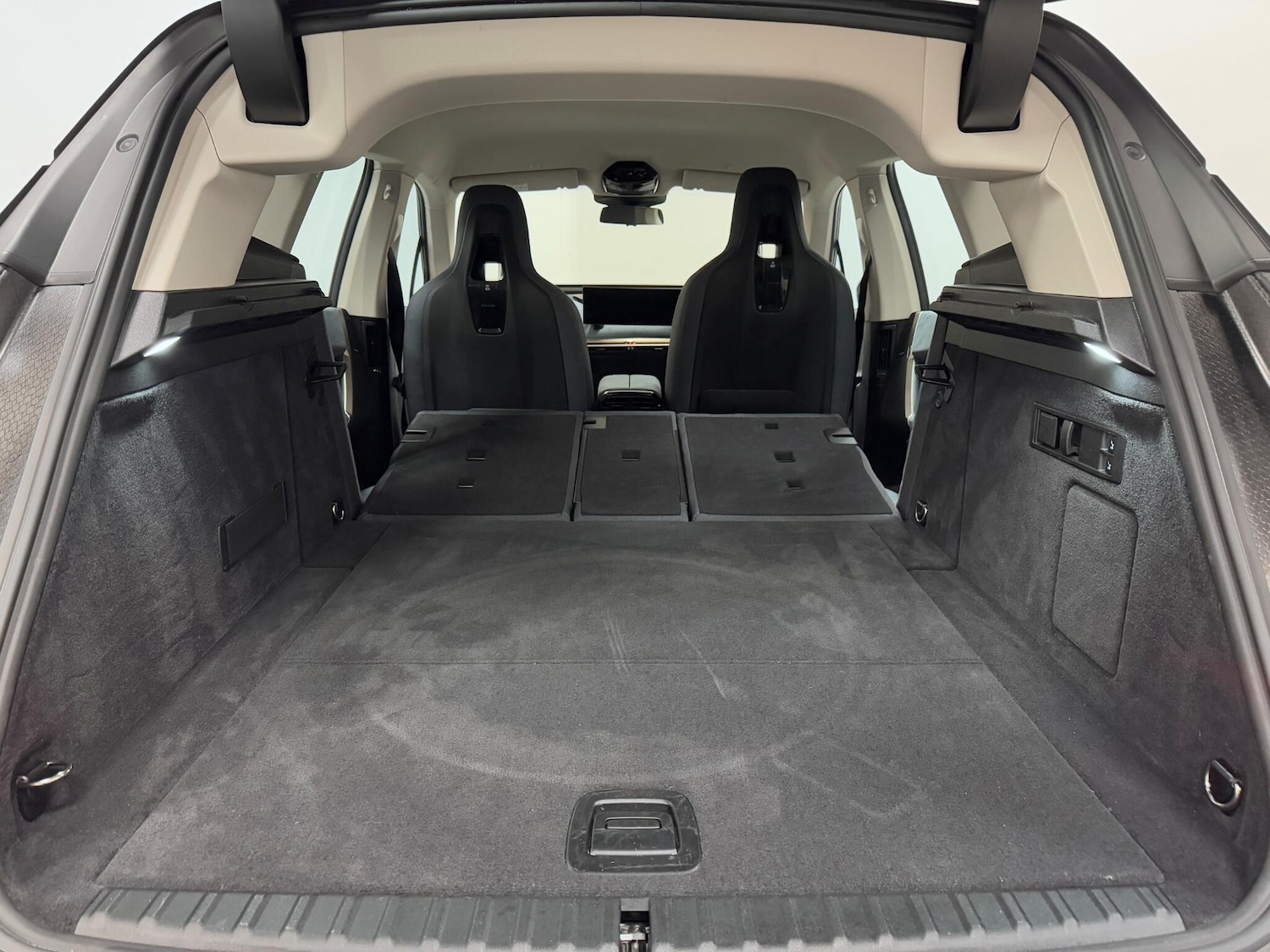 Used BMW iX 2024 for sale - 76121936: Photo 13