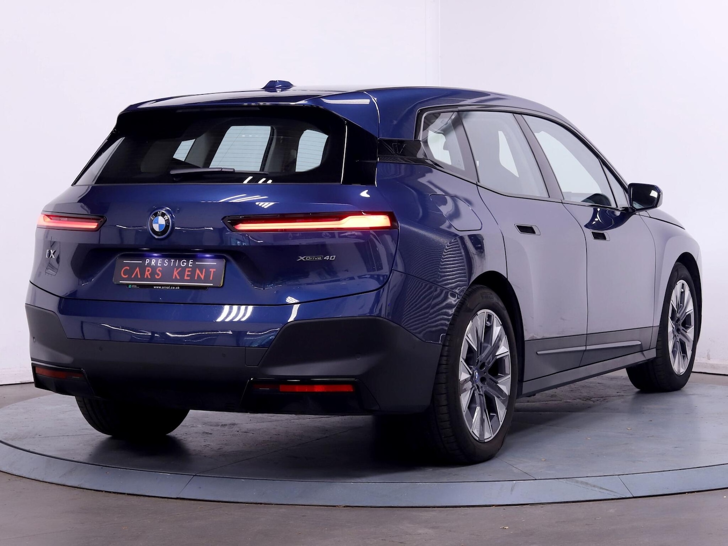 Used BMW iX 2024 for sale - 76121936: Photo 9