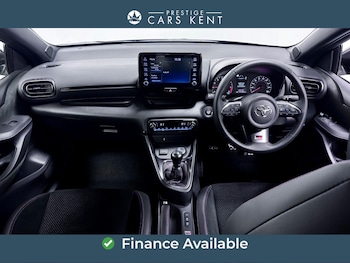 Used Toyota Yaris 2021 for sale - 76619756: Photo