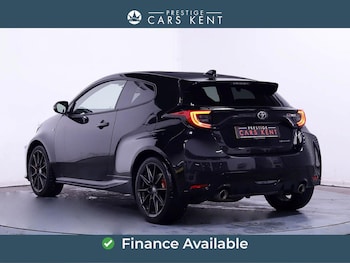 Used Toyota Yaris 2021 for sale - 76619756: Photo