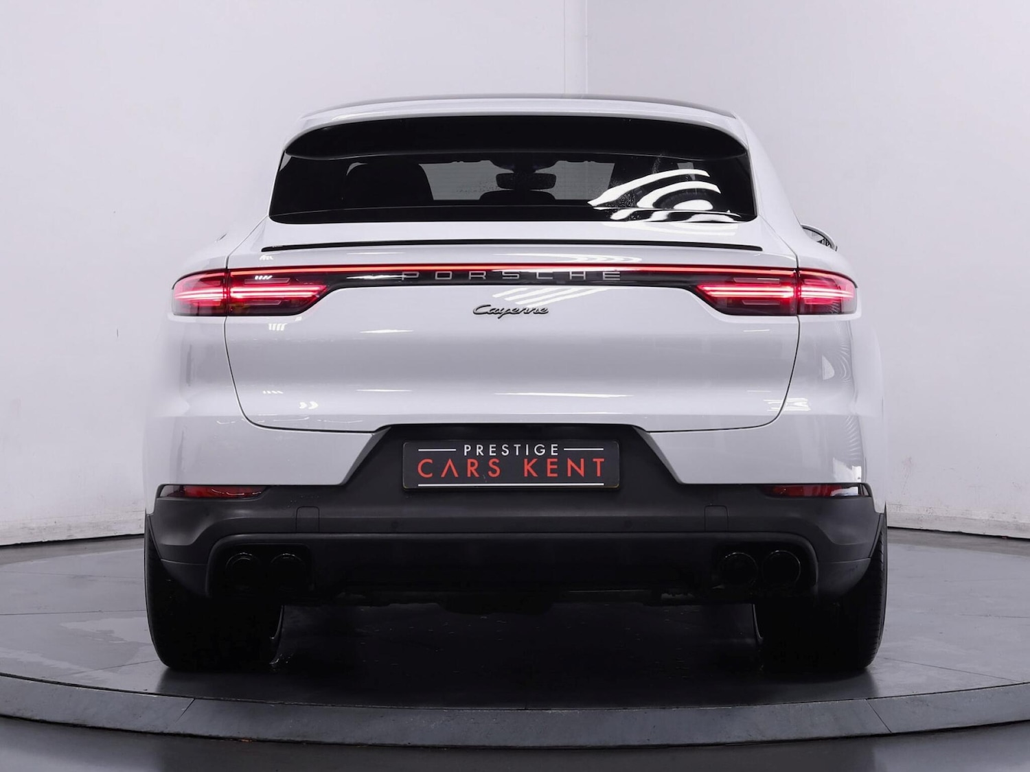 Used Porsche Cayenne 2023 for sale - 76371259: Photo 12