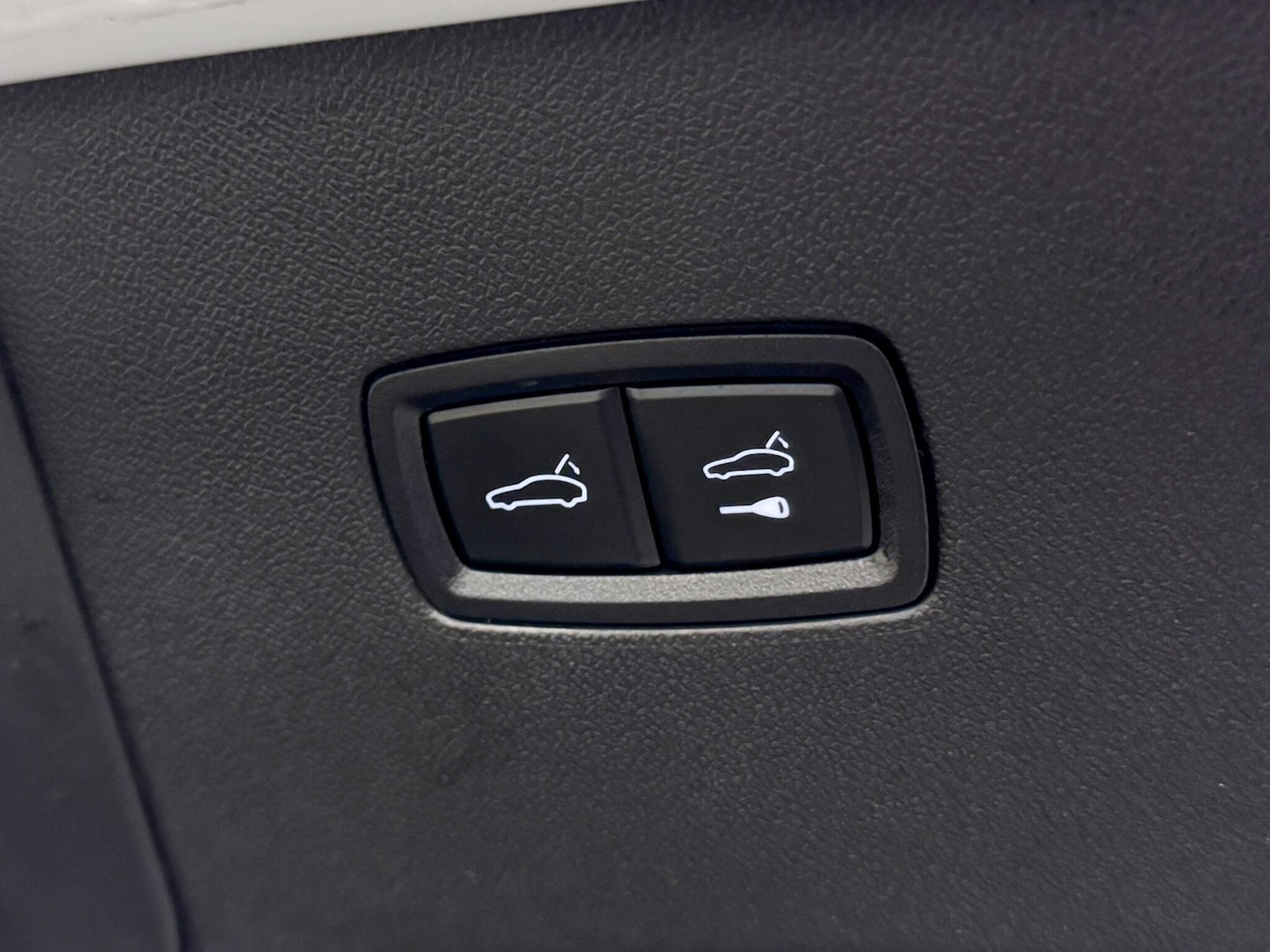 Used Porsche Cayenne 2023 for sale - 76371259: Photo 16