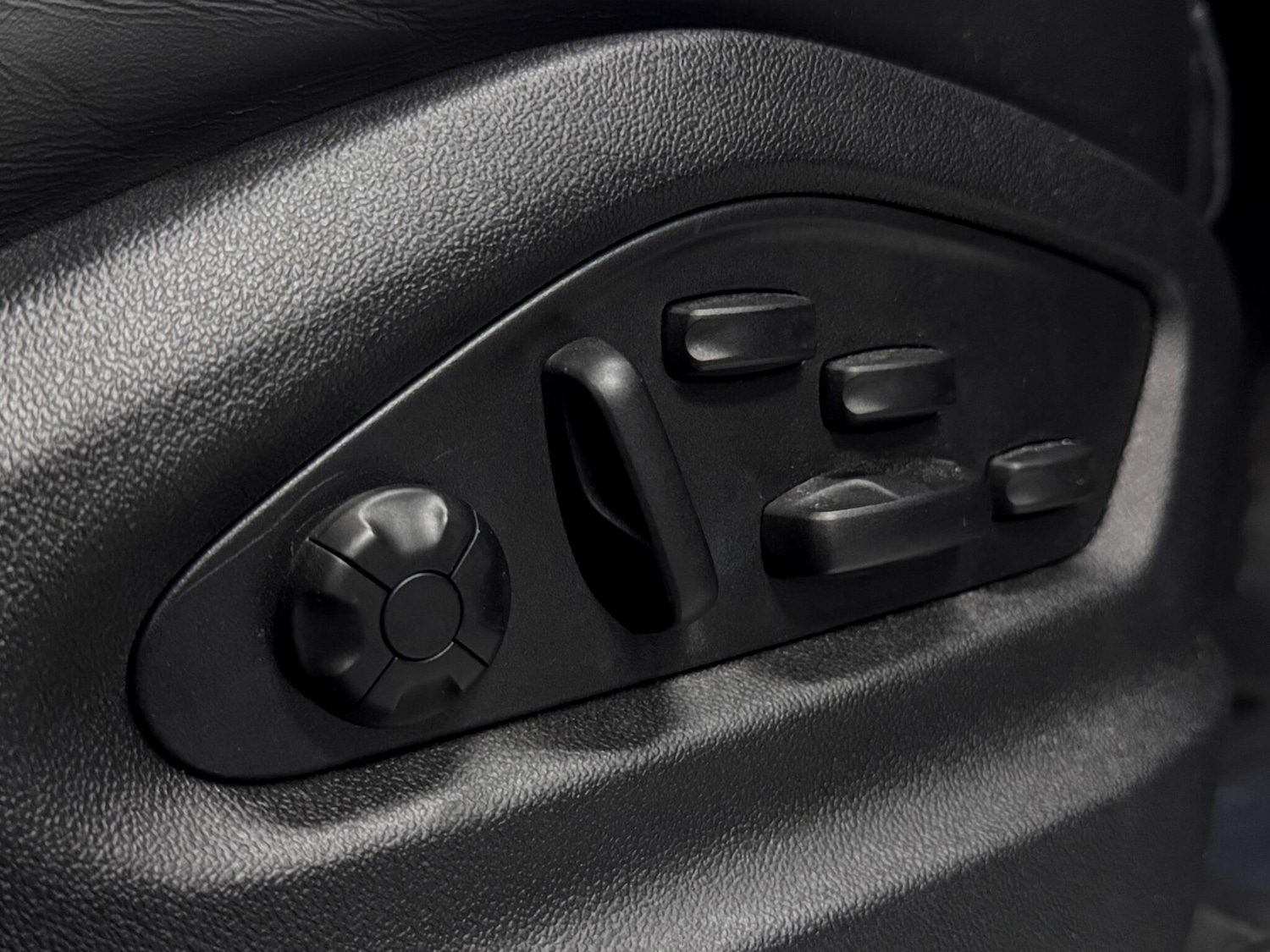 Used Porsche Cayenne 2023 for sale - 76371259: Photo 24