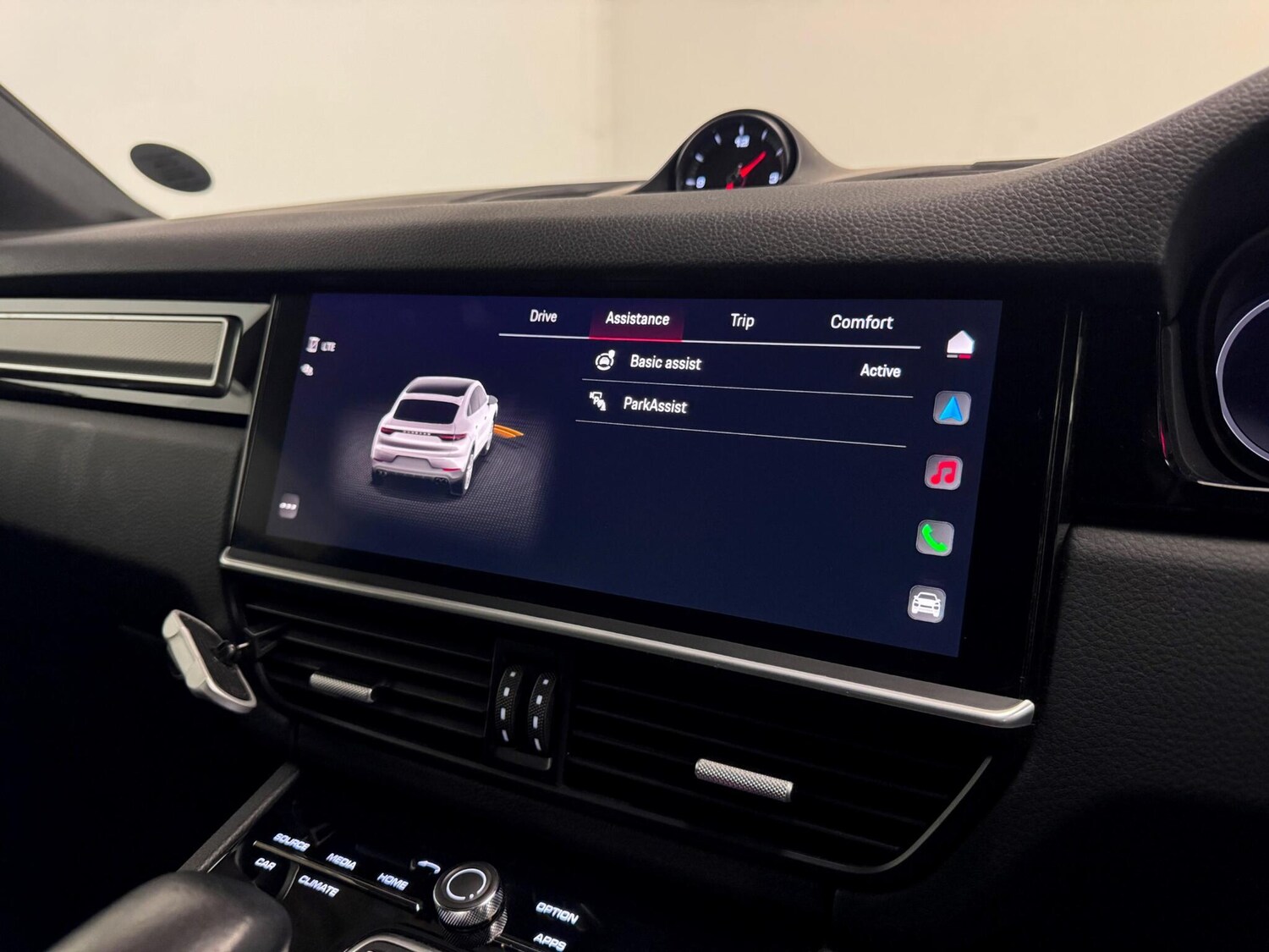 Used Porsche Cayenne 2023 for sale - 76371259: Photo 54