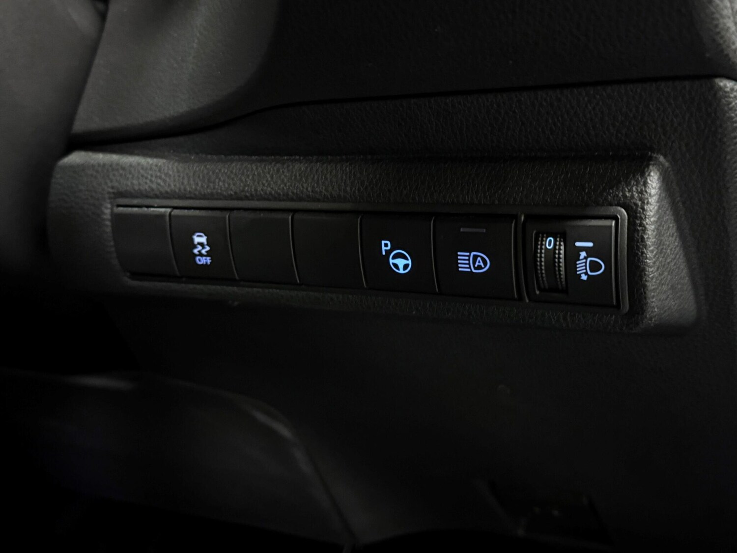 Used Toyota Corolla for sale - 76964713: Photo 18