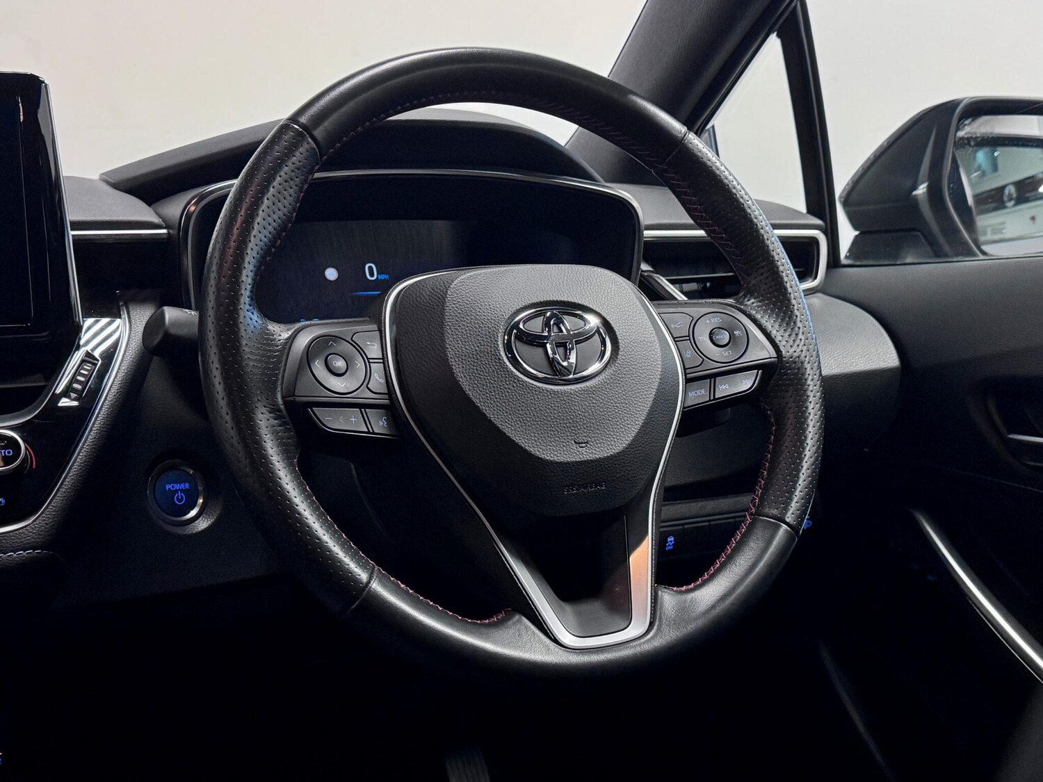 Used Toyota Corolla for sale - 76964713: Photo 32