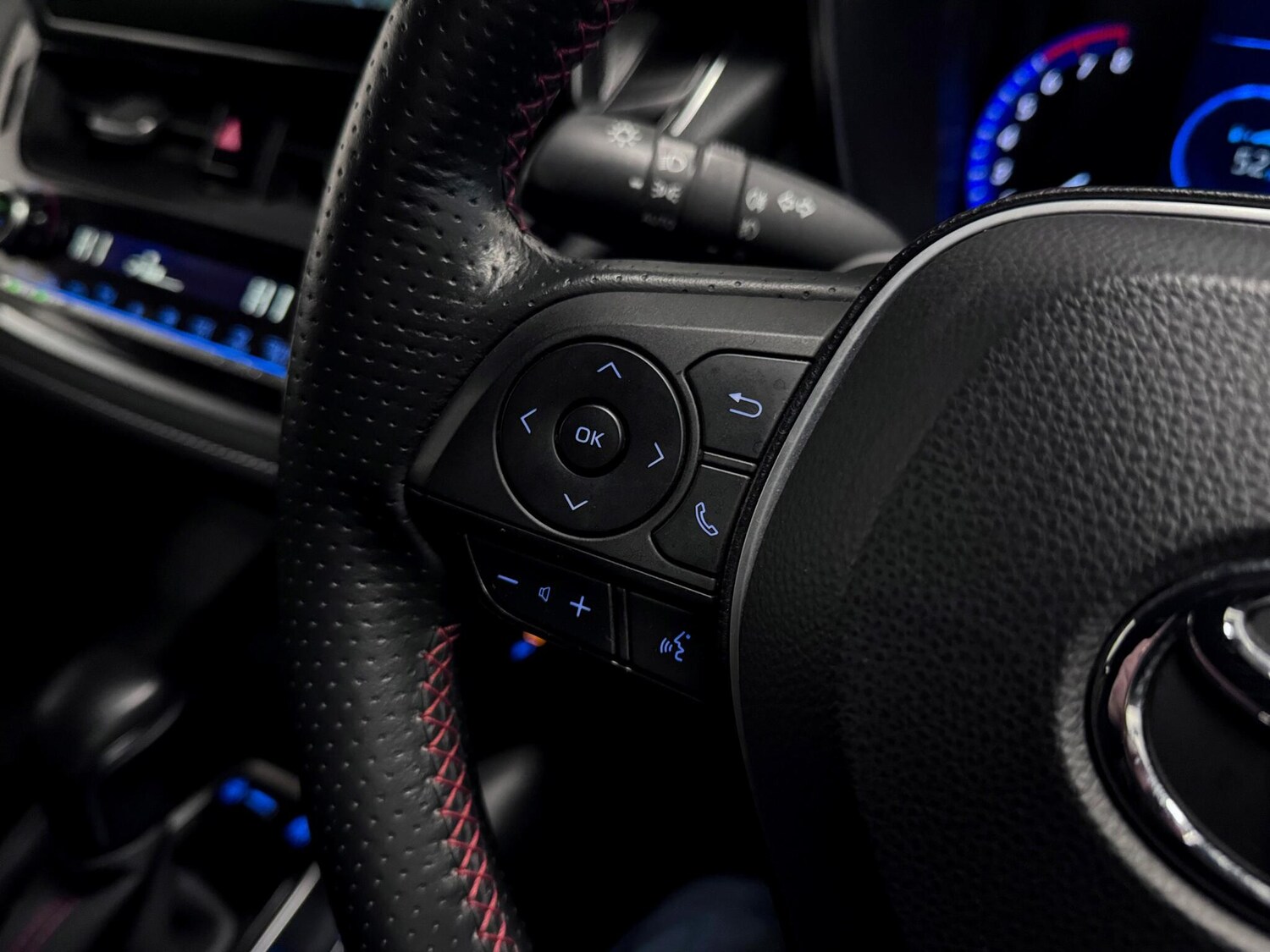 Used Toyota Corolla for sale - 76964713: Photo 34