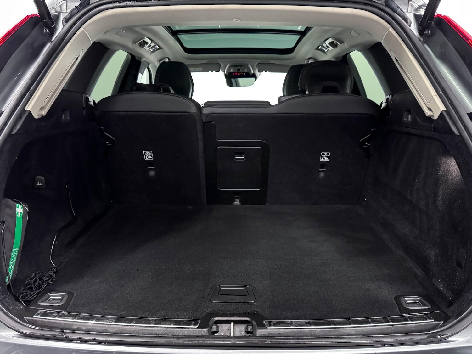 Used Volvo XC60 2021 for sale - 77016598: Photo 12