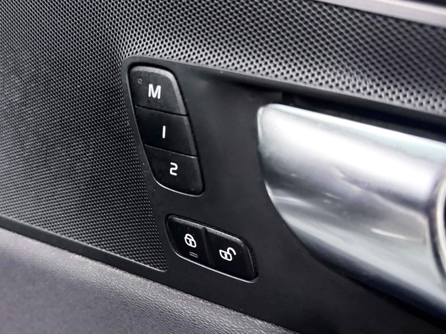 Used Volvo XC60 2021 for sale - 77016598: Photo 14