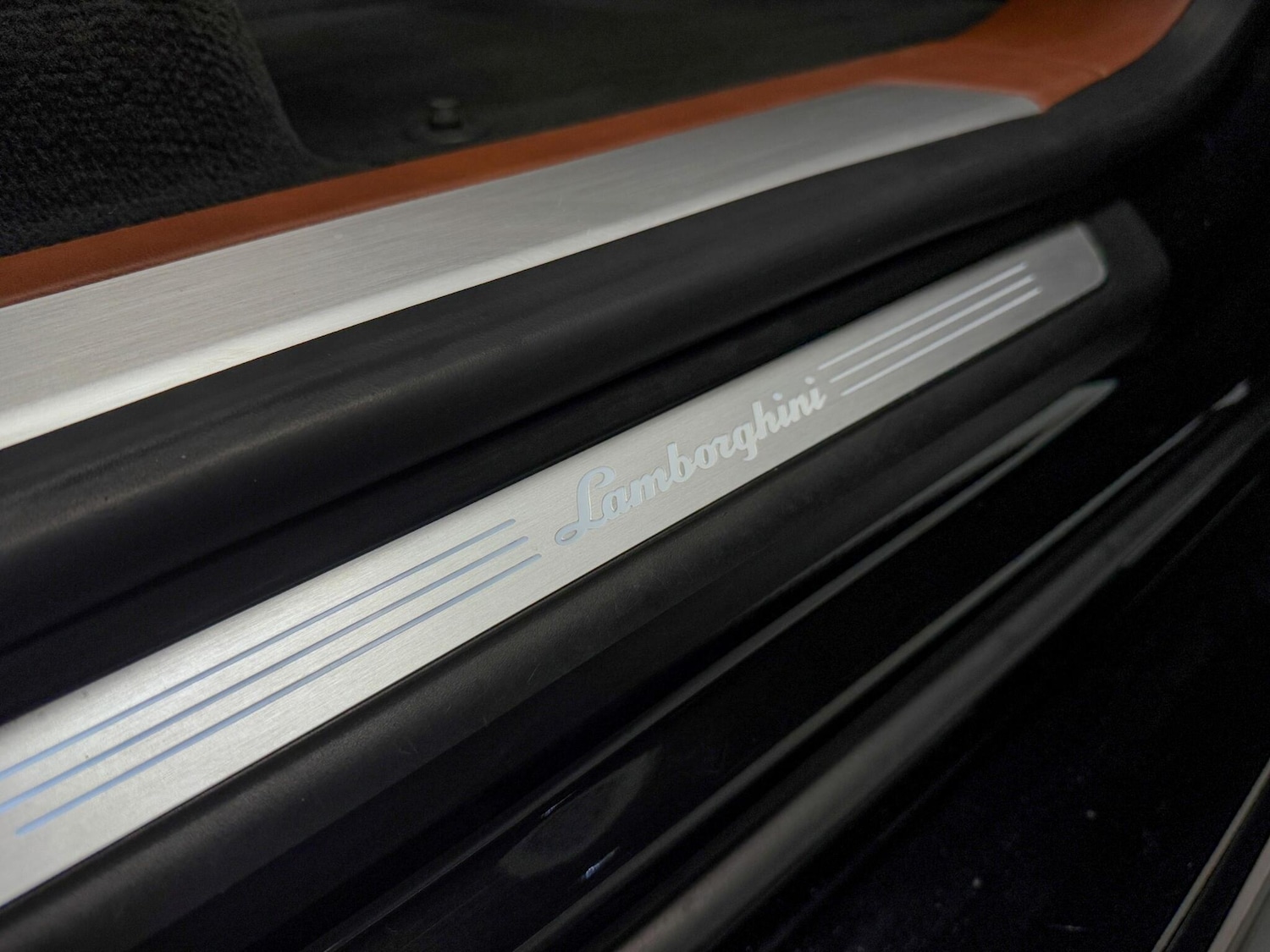 Used Lamborghini Urus 2019 for sale - 76991251: Photo 26