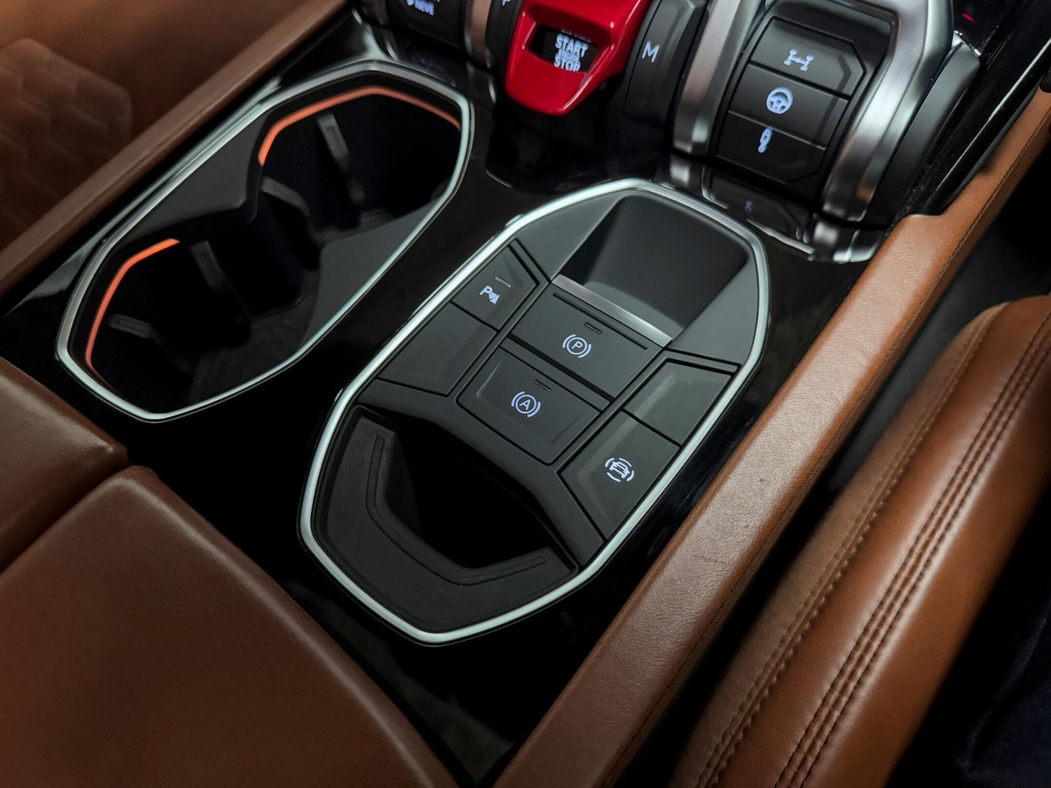 Used Lamborghini Urus 2019 for sale - 76991251: Photo 38