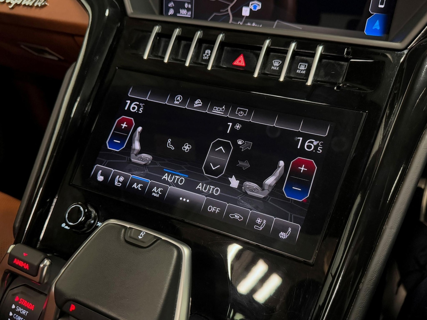 Used Lamborghini Urus 2019 for sale - 76991251: Photo 43