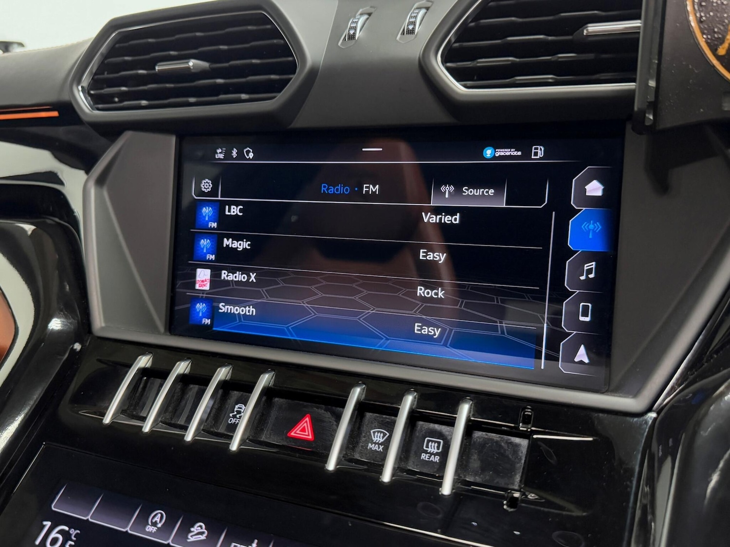 Used Lamborghini Urus 2019 for sale - 76991251: Photo 55