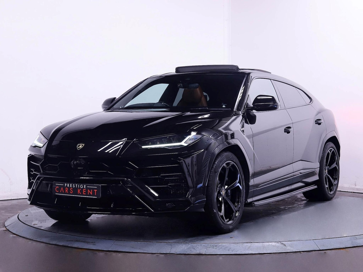 Used Lamborghini Urus 2019 for sale - 76991251: Photo 6
