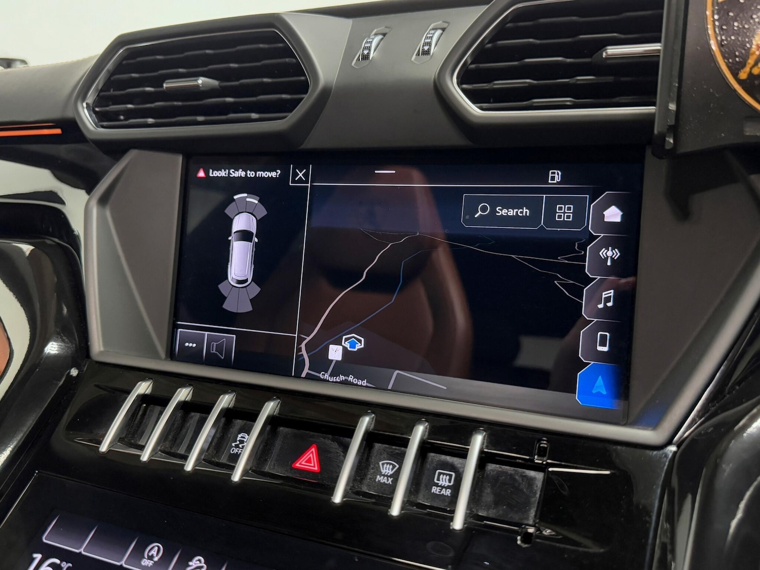 Used Lamborghini Urus 2019 for sale - 76991251: Photo 60