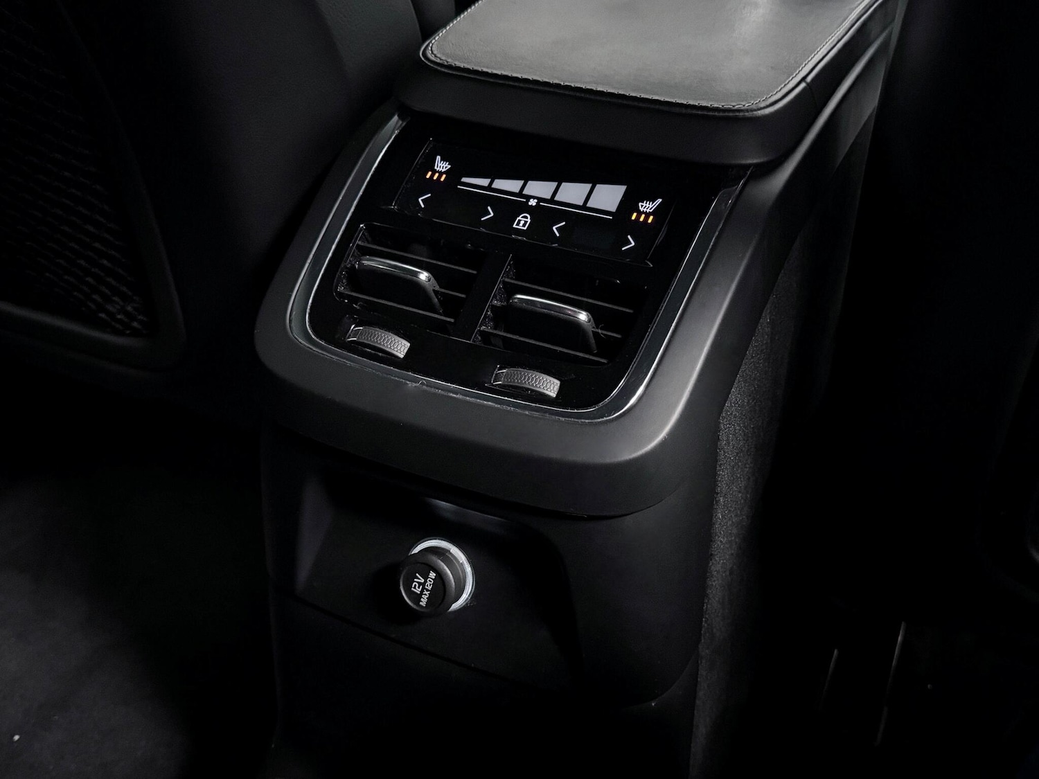 Used Volvo XC90 2020 for sale - 77131697: Photo 30