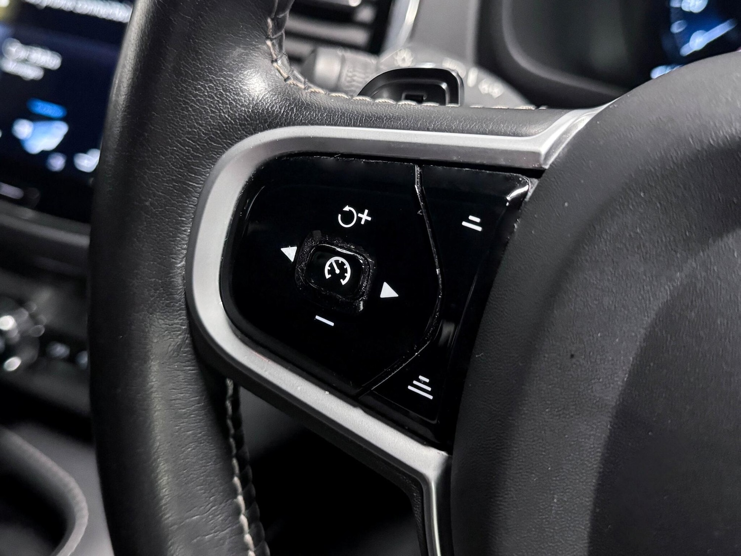 Used Volvo XC90 2020 for sale - 77131697: Photo 38