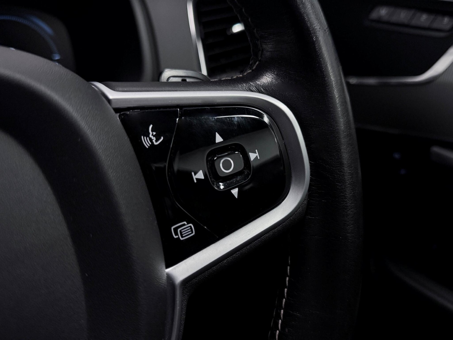 Used Volvo XC90 2020 for sale - 77131697: Photo 40