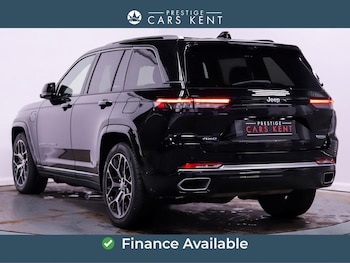 Used Jeep Grand Cherokee 2023 for sale - 77970112: Photo