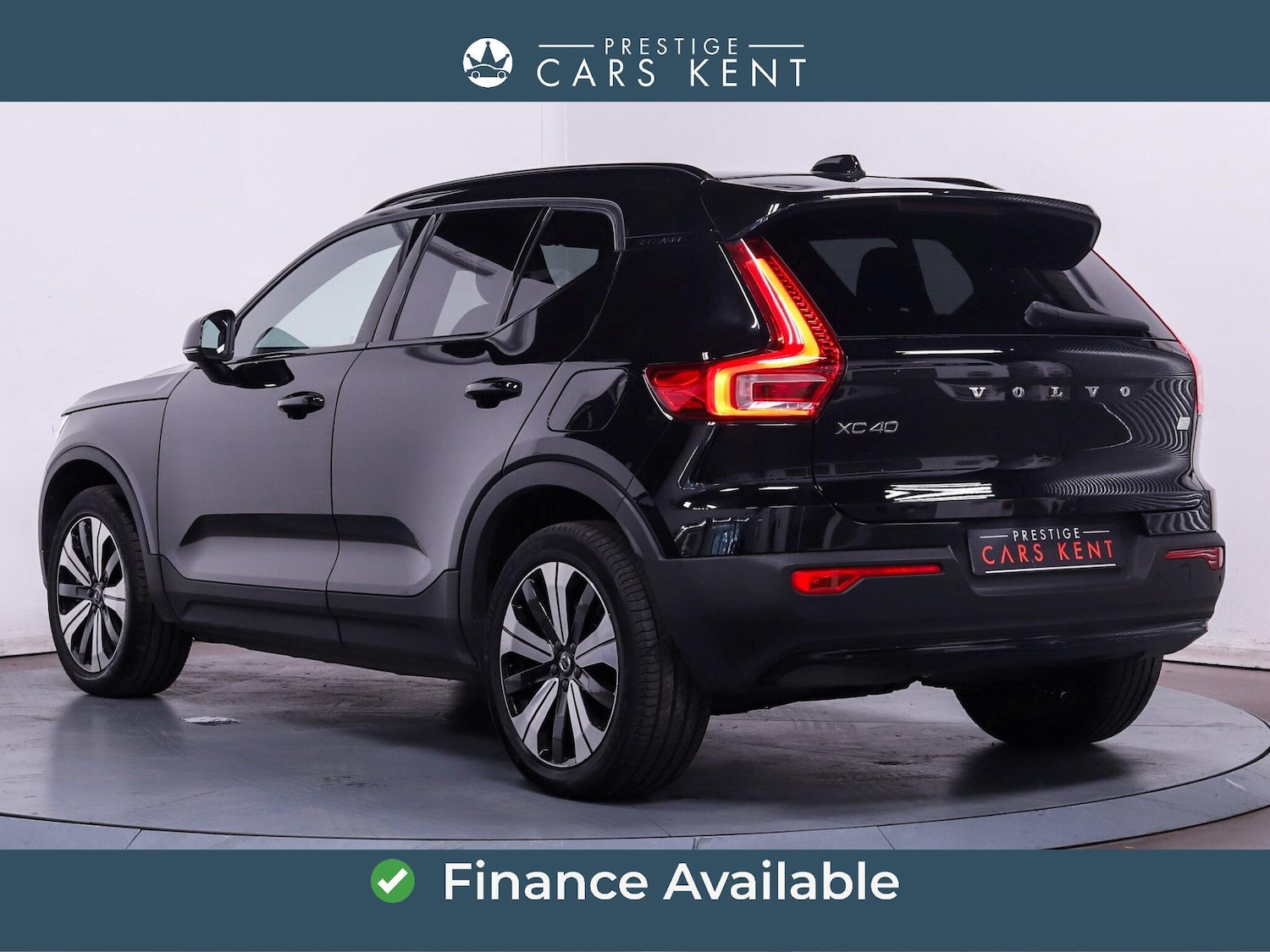 Used Volvo XC40 2023 for sale - 76952338: Photo 3