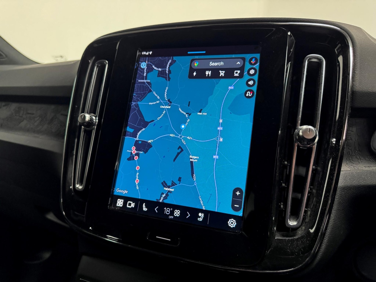 Used Volvo XC40 2023 for sale - 76952338: Photo 38