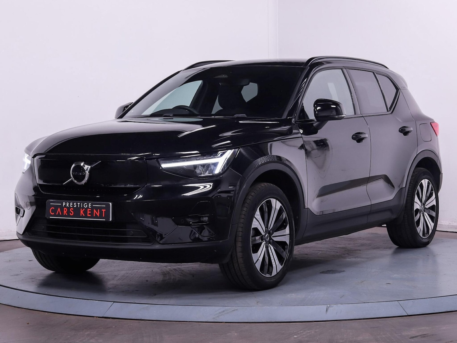 Used Volvo XC40 2023 for sale - 76952338: Photo 6