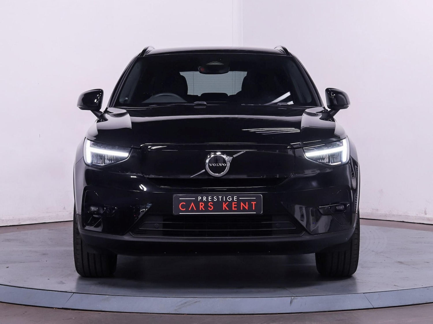 Used Volvo XC40 2023 for sale - 76952338: Photo 7