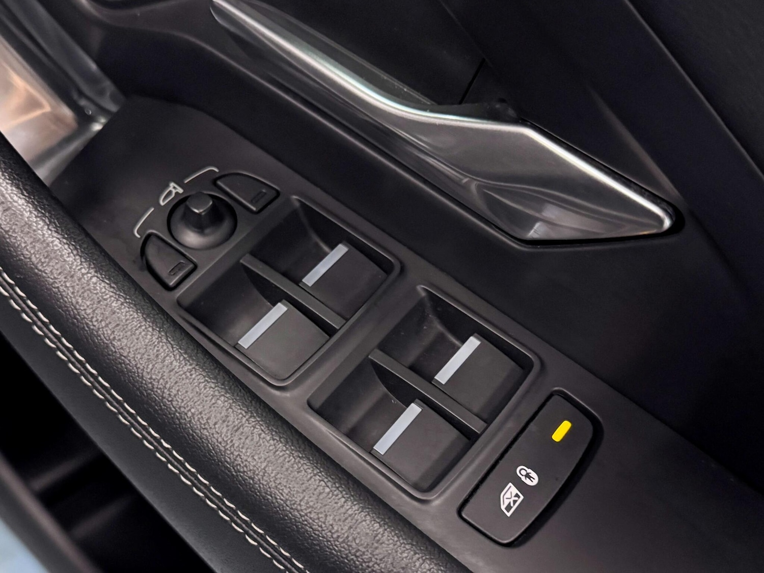 Used Jaguar E-Pace 2021 for sale - 77040028: Photo 16