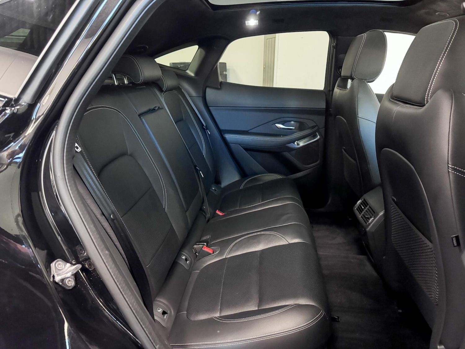 Used Jaguar E-Pace 2021 for sale - 77040028: Photo 22