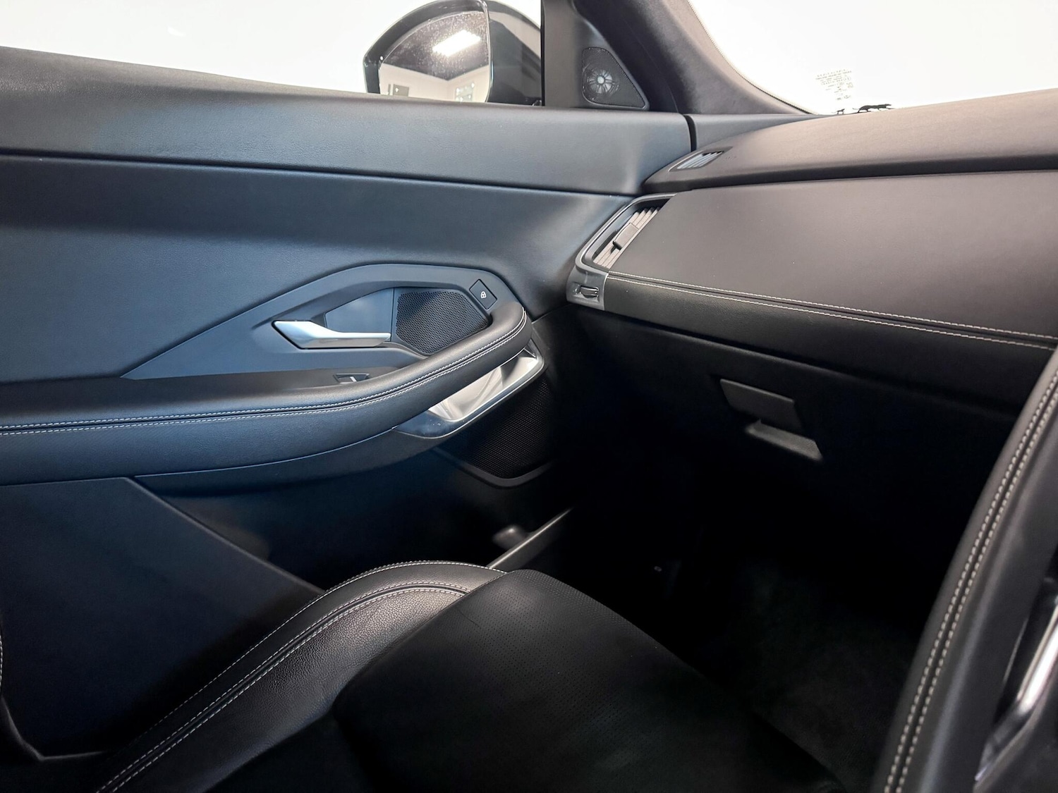 Used Jaguar E-Pace 2021 for sale - 77040028: Photo 26