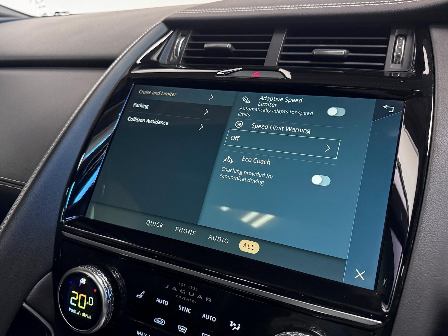 Used Jaguar E-Pace 2021 for sale - 77040028: Photo 42