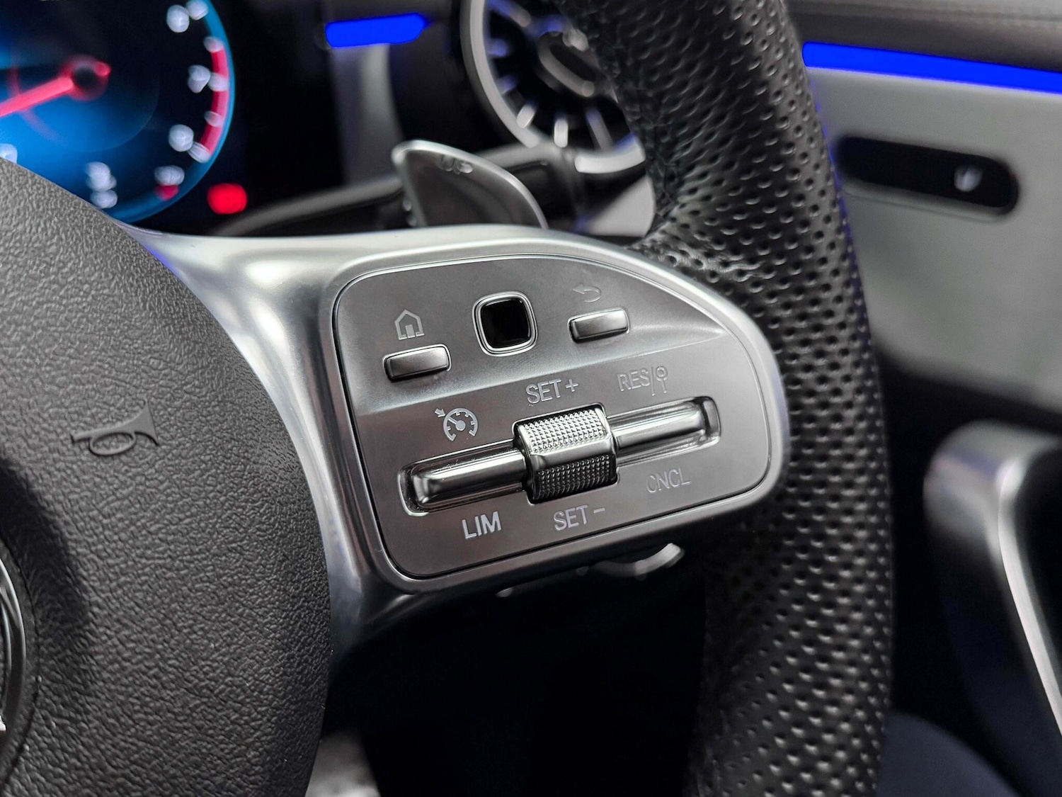 Used Mercedes-Benz A-Class 2021 for sale - 75782315: Photo 38