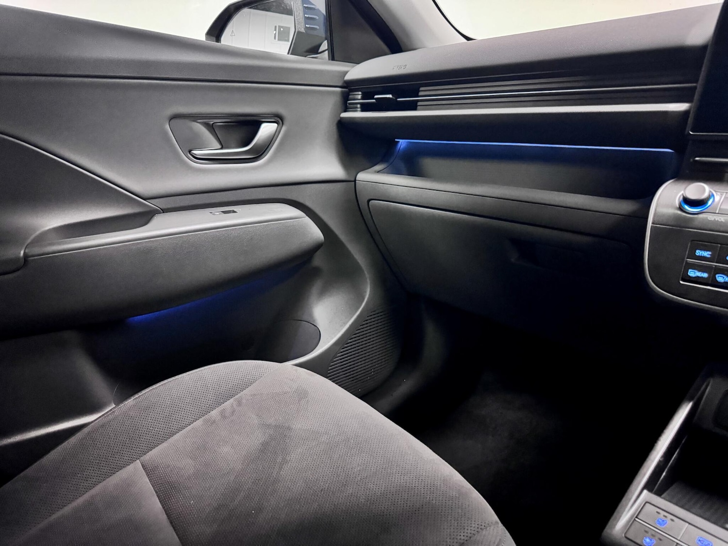 Used Hyundai KONA 2024 for sale - 77456216: Photo 28