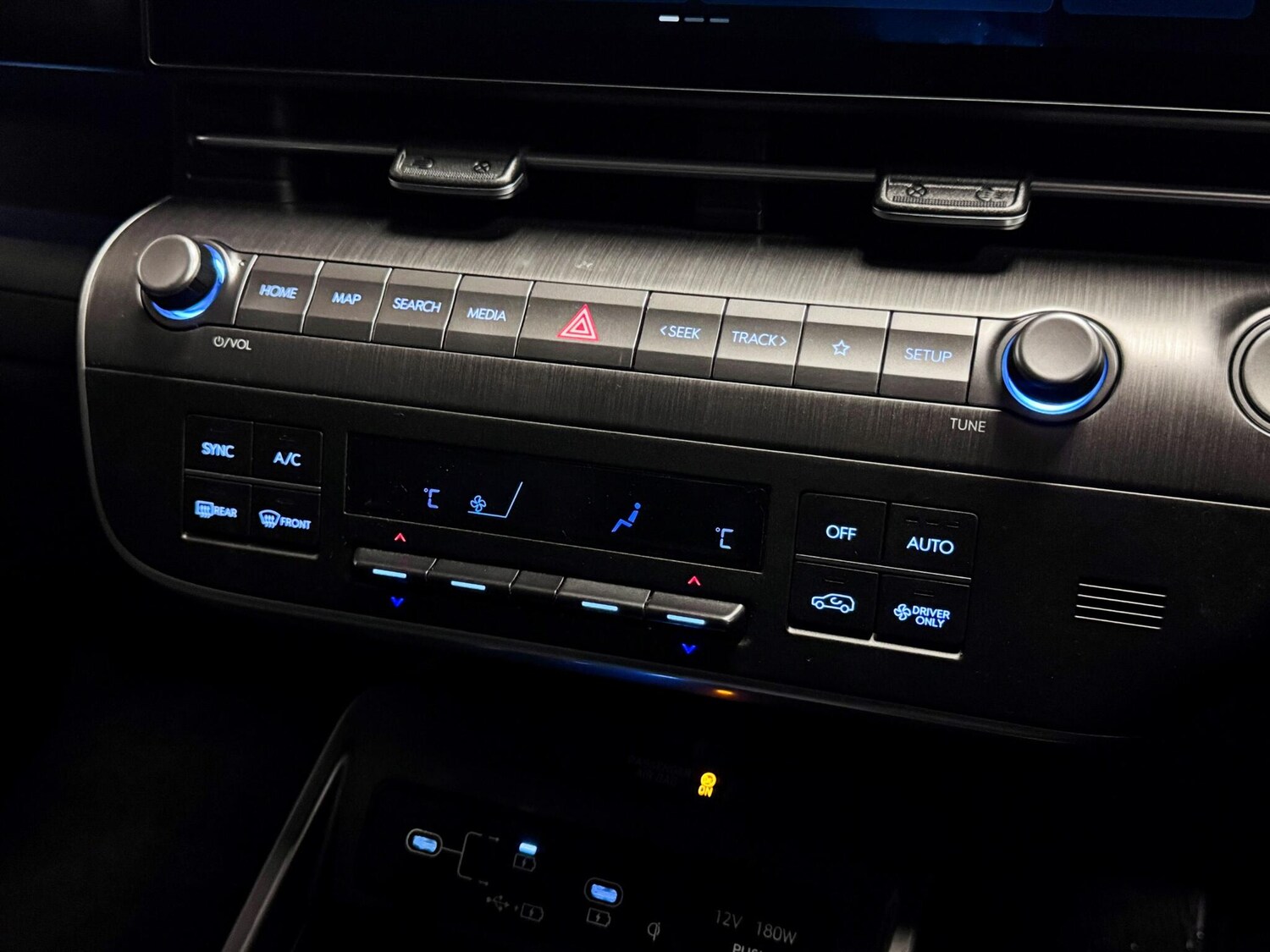 Used Hyundai KONA 2024 for sale - 77456216: Photo 32