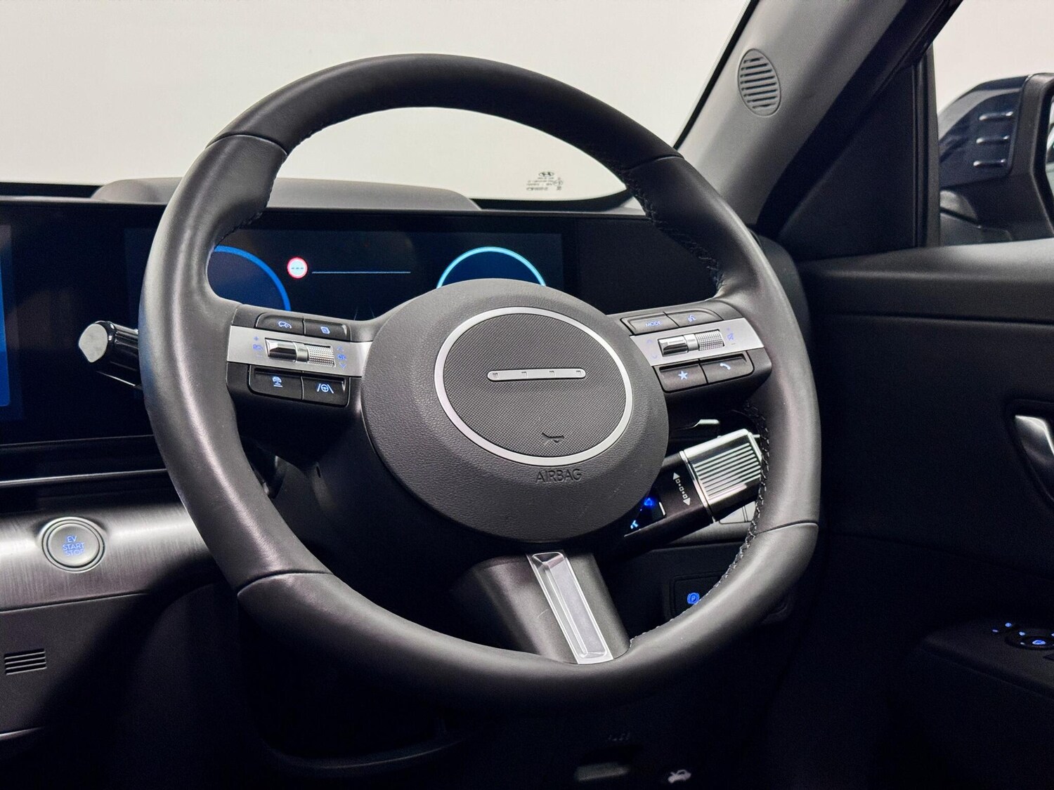 Used Hyundai KONA 2024 for sale - 77456216: Photo 34